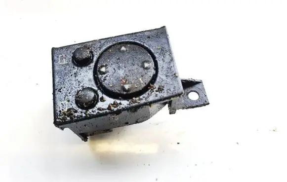 Volkswagen Golf III Wing mirror switch 4A0959565 03838201
