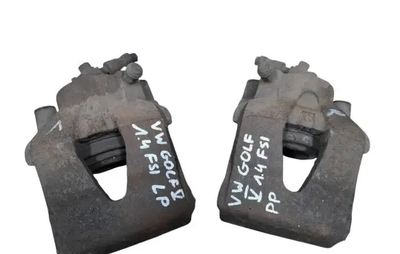 Volkswagen Golf V Front brake caliper