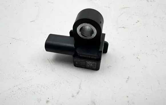 Jeep Grand Cherokee WL Airbag deployment crash/impact sensor 68370842AA