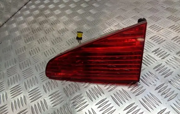 Peugeot 607 Rear/tail lights