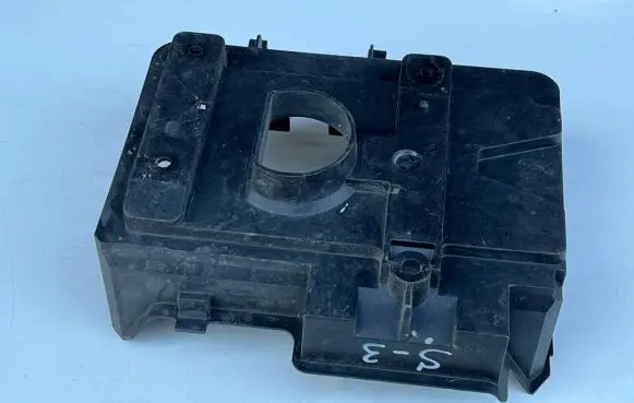 Saab 9-5 Battery box tray cover/lid 5248059