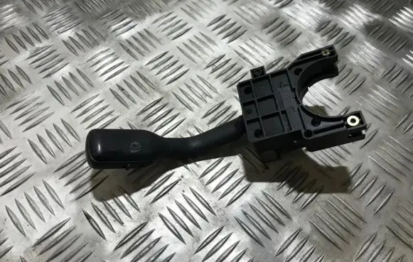 Volkswagen PASSAT B5 Wiper control stalk 494551
