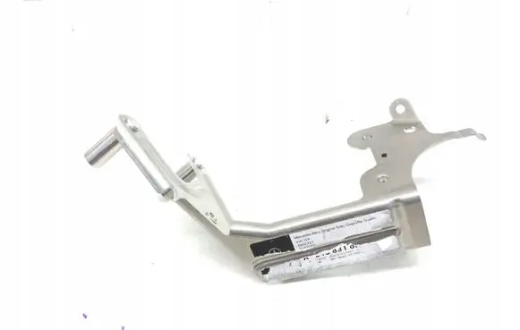Mercedes-Benz E W213 Other engine bay part