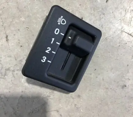 Jeep Wrangler Headlight level height control switch 56009640