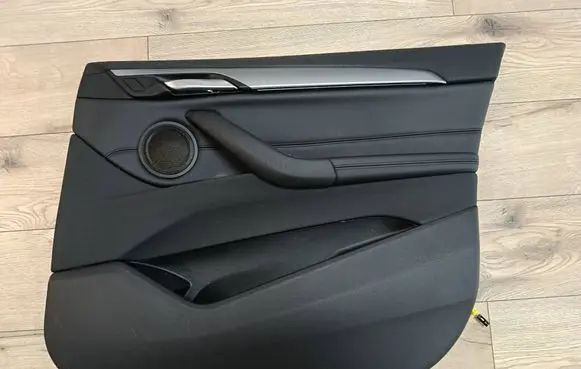 BMW X1 F48 F49 Front door card panel trim