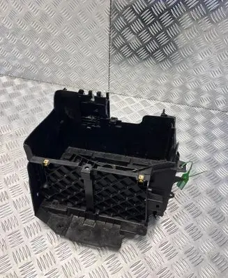 Renault Trafic III (X82) Battery box tray 