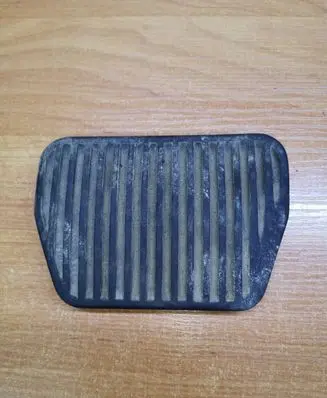 Volvo S60 Brake pedal 3516078