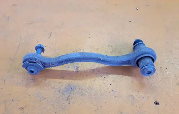Mercedes-Benz E W212 Rear control arm 20402