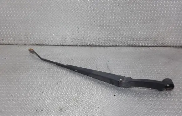 Citroen C-Crosser Front wiper blade arm