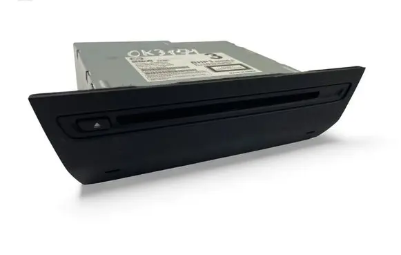 Mazda 3 II Radio/CD/DVD/GPS head unit BHP3669G0C