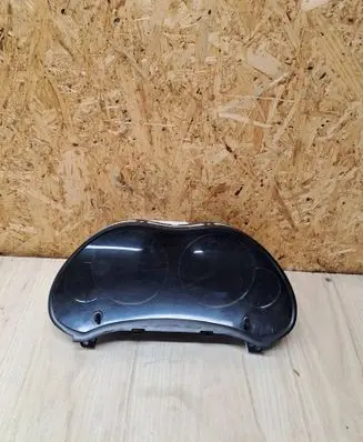 Speedometer (instrument cluster)