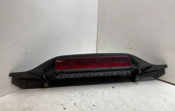 Fiat Punto (188) Third/center stoplight