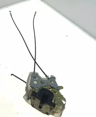 Subaru Forester SG Front door lock 61031SA050 61031SA