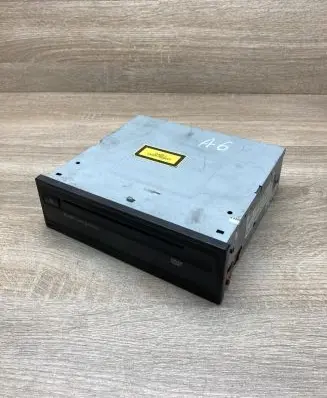 Audi A6 S6 C6 4F Navigation unit CD/DVD player 4E0919887D 4E910887Q