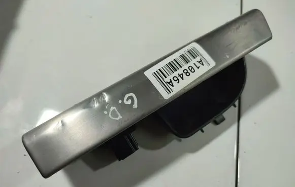 Volvo S40 Front door window switch trim 8663819