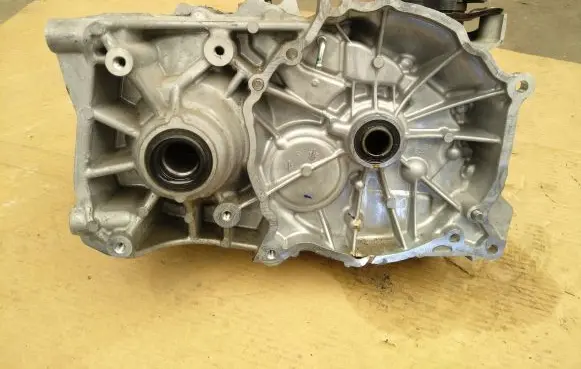 Nissan Leaf II (ZE1) Automatic gearbox 320105SH5F