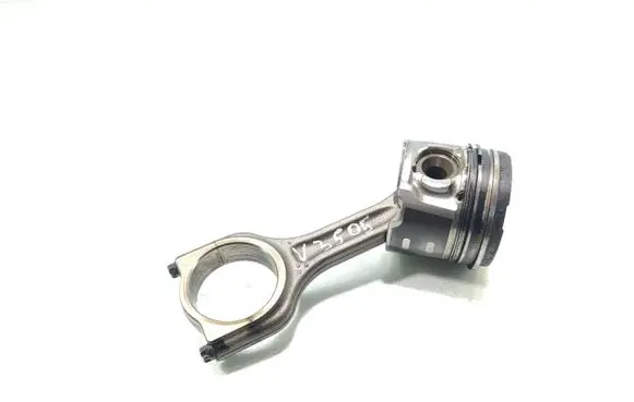 Piston with connecting rod
