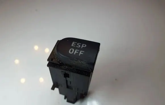 Seat Leon (1P) ESP (stability program) switch 5P0927117A 9751230