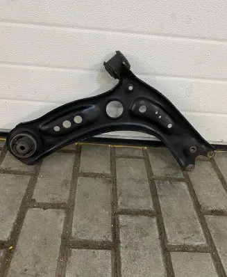 Volkswagen Golf VII Rear upper control arm/wishbone 5Q0407151J E1090