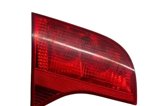 Audi A4 S4 B7 8E 8H Tailgate rear/tail lights 8E9945093 484501 ULO749001