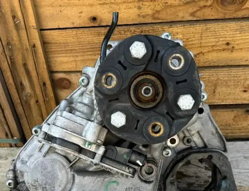 BMW X6 E71 Gearbox transfer box case 7639273