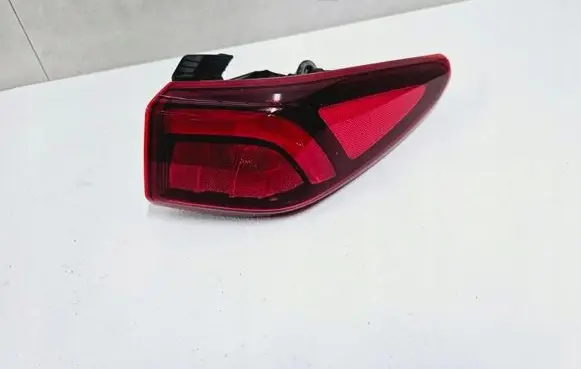 Hyundai Kona I Rear/tail lights 92402J9600