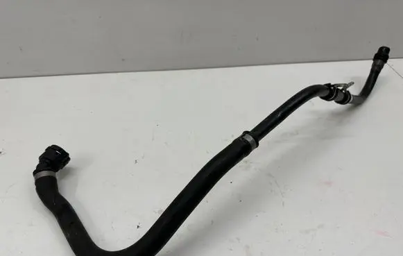 Mercedes-Benz GLE W167 Engine coolant pipe/hose A1675015701