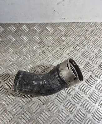 Volvo V60 Intercooler hose/pipe 31338545