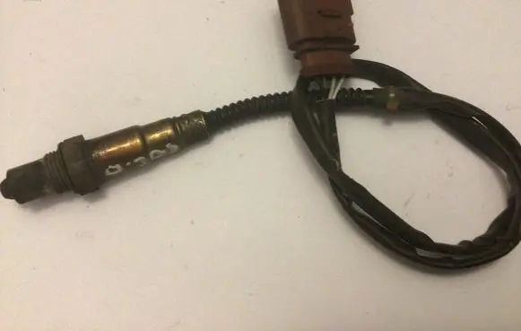 Audi A4 S4 B6 8E 8H Lambda probe sensor 058906265C 0258006305 0258006306