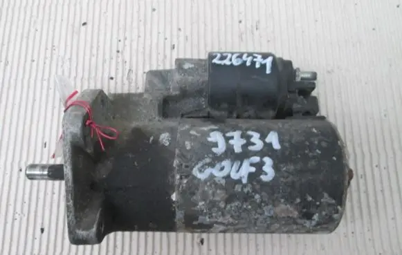 Volkswagen Golf III Starter motor