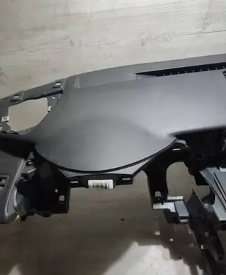 Lexus RC Dashboard 
