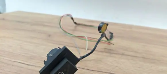 Volkswagen Touareg I Fuel (gas) shift switch