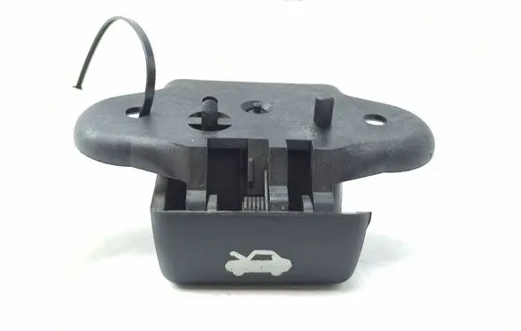Chrysler 300 - 300C Engine bonnet (hood) release handle