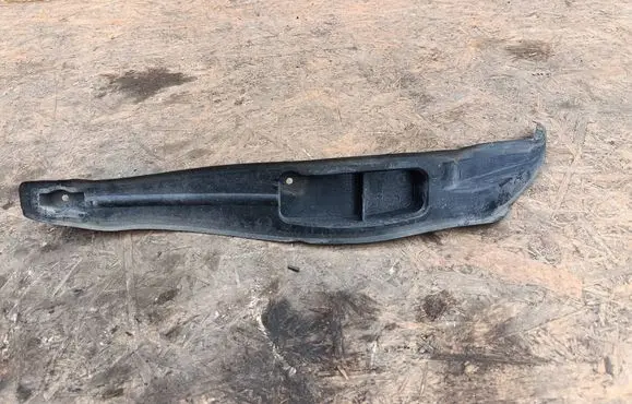 Citroen C5 Fender end trim 9682864180