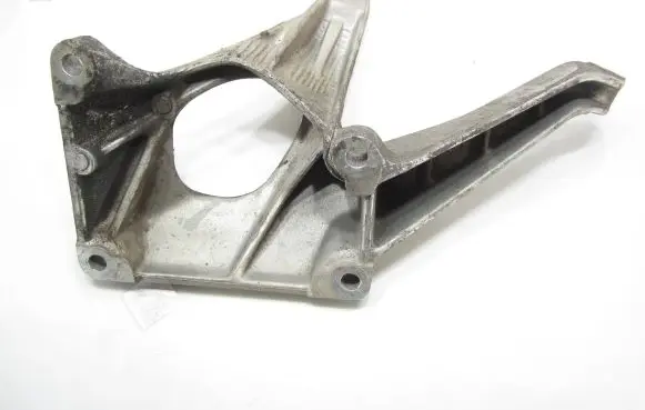 Volkswagen Sharan Engine mounting bracket 7M0199307