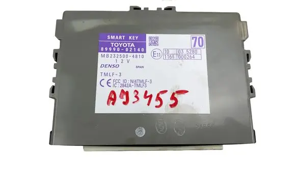 Toyota Auris 150 Other control units/modules 8999002140
