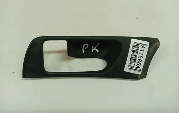 Toyota Avensis T250 Other front door trim element 6761605020