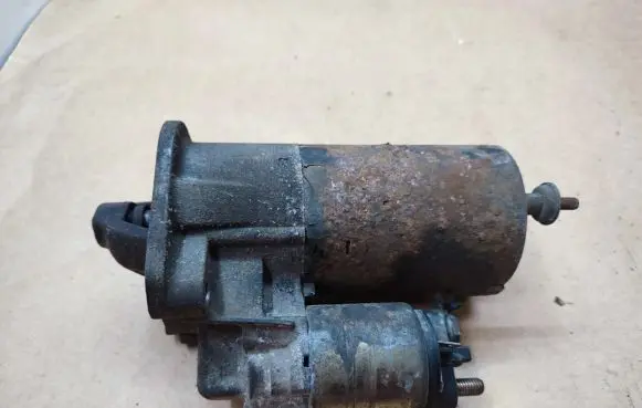 Volvo S40, V40 Starter motor