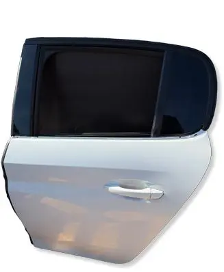 Peugeot 208 II Rear door 