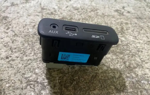 USB socket connector