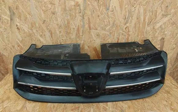 Dacia Sandero II Front grill 623103971R