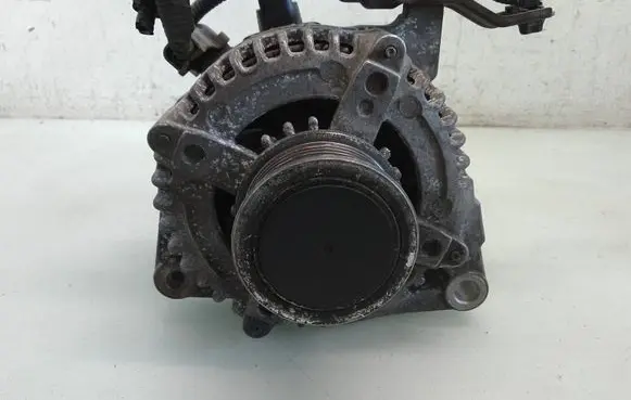 Toyota Yaris Generator/alternator 270600N040 1042102320 75050