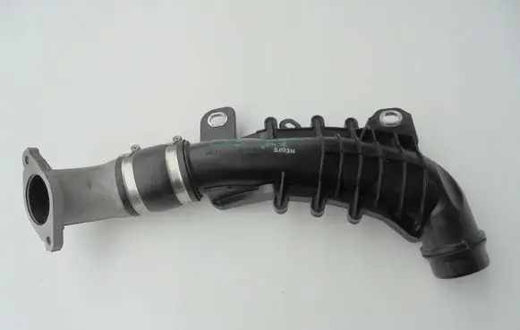Mazda CX-5 Air intake hose/pipe