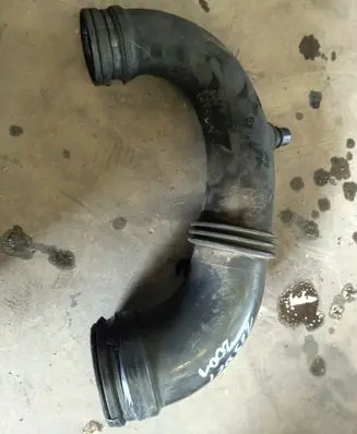 Renault Trafic II (X83) Air intake hose/pipe 8200082448