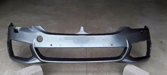 BMW 5 G30 G31 Front bumper 51118064928