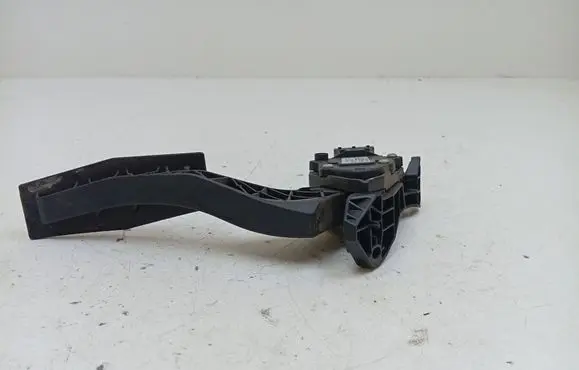 Opel Insignia A Accelerator throttle pedal 6PV00976500 13237352 29012010