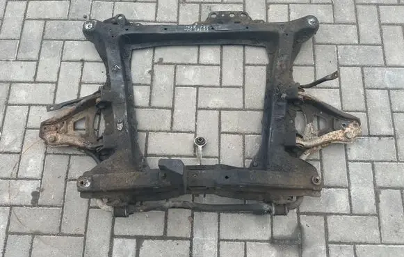 Renault Kangoo I Front subframe
