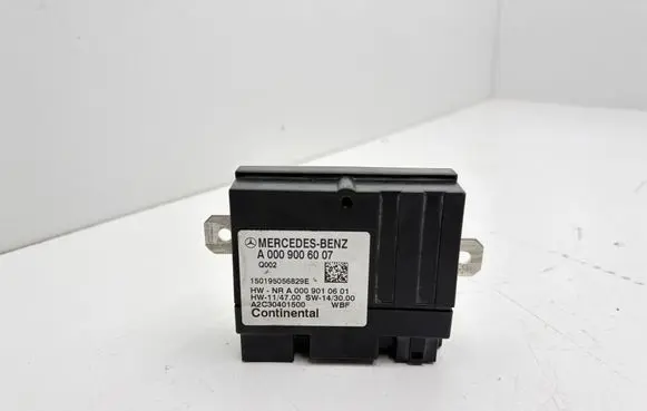 Mercedes-Benz C W205 Fuel injection pump control unit/module A0009006007 150195056829E