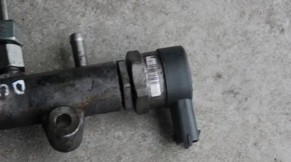 Fiat Ducato Fuel pressure regulator 0281006032