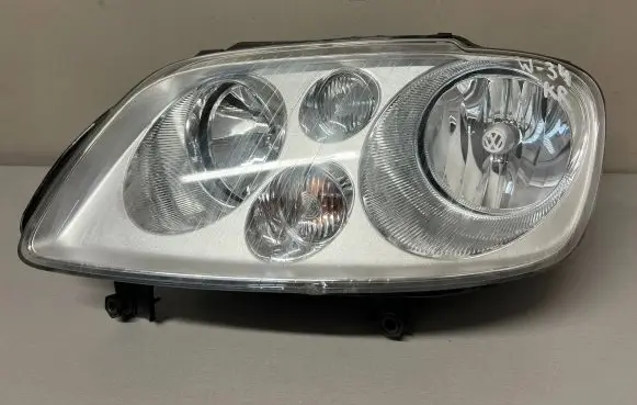 Volkswagen Touran I Headlight/headlamp 1T0941005R 0301205203